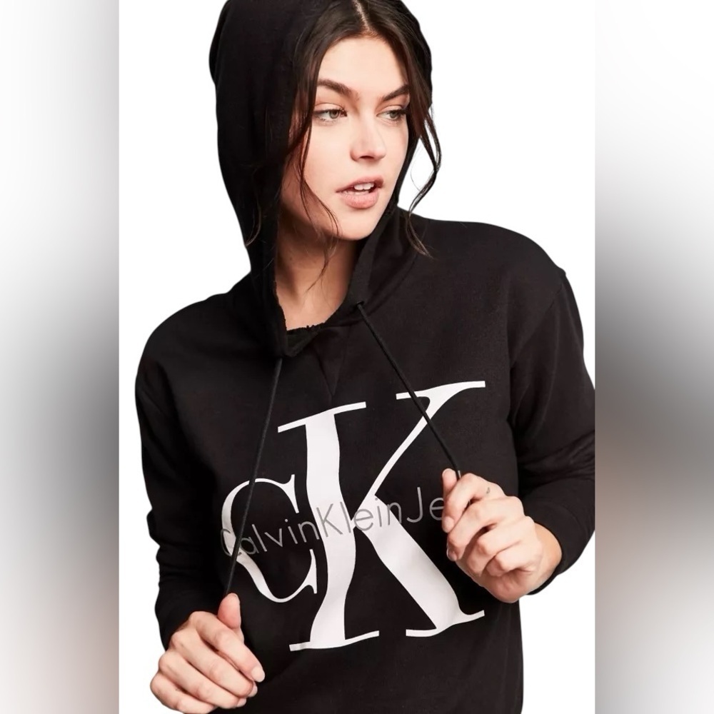 Calvin Klein Jeans Black Logo Hoodie Cropped Boxy Y2K Streetwear Size Medium